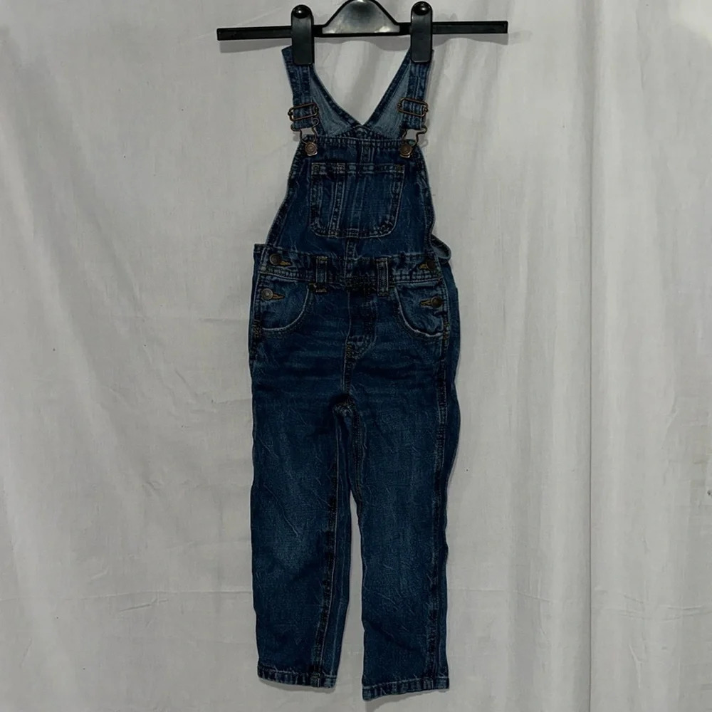Old Navy relaxed slim overalls size 4T